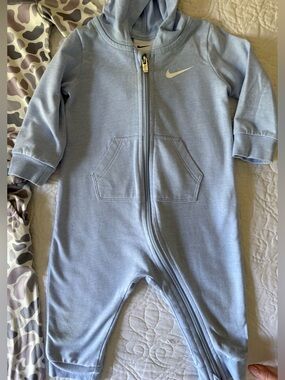 Boy 9M light blue Nike Baby Essentials Hooded French Terry Coverall Jumpsuit